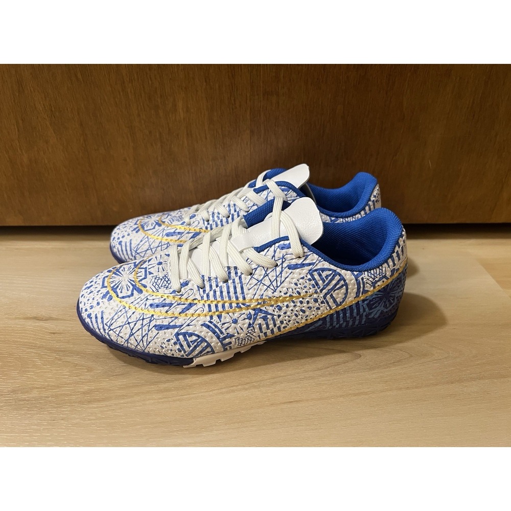 Unbranded Youth Soccer Cleats Size‎ EU 35 Kids 3.5 Approx. Blue White Gold New